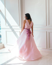 Load image into Gallery viewer, Hala Aldakhil