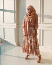 Load image into Gallery viewer, Lama Alghalib